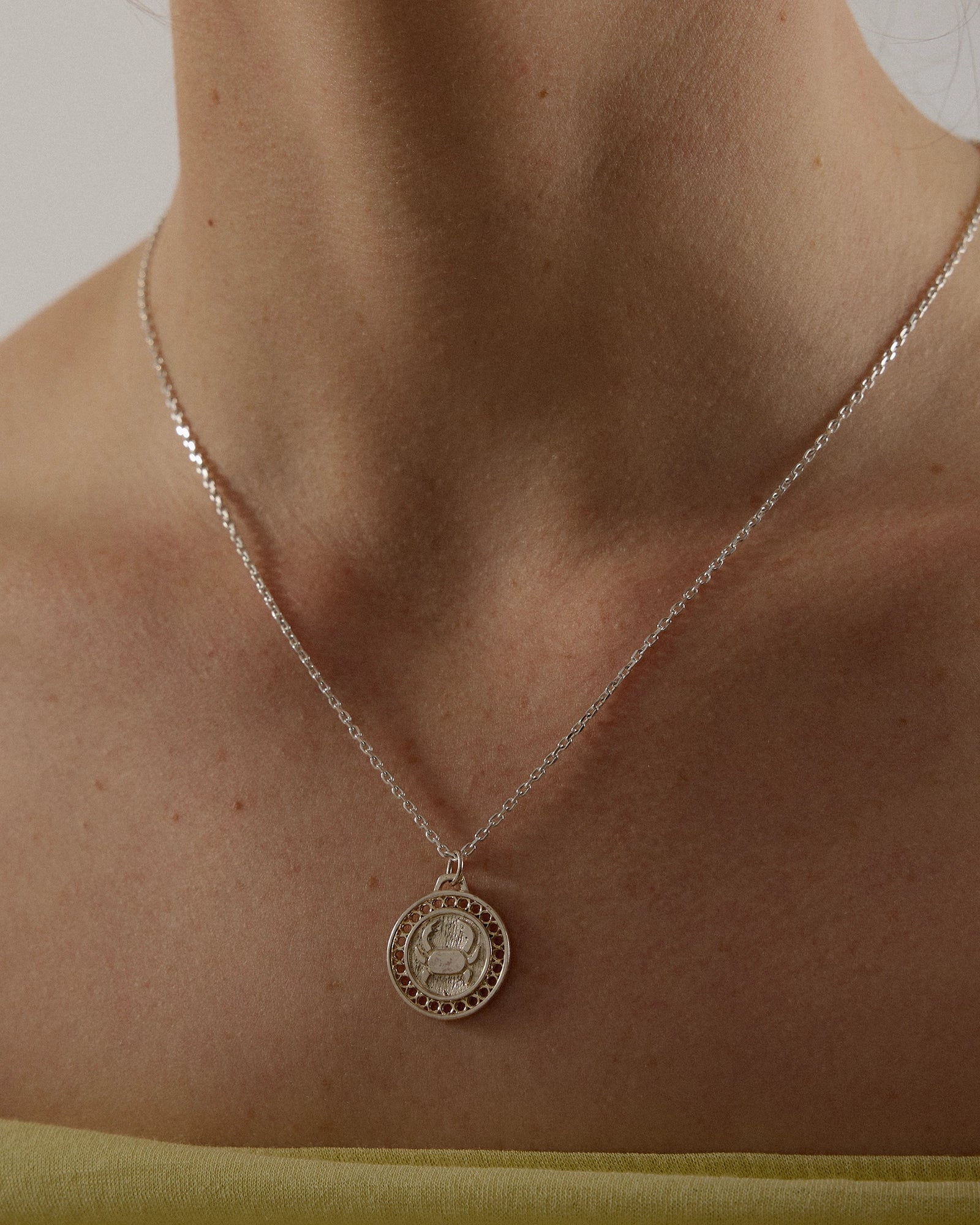 Zodiac Cancer Pendant in Silver