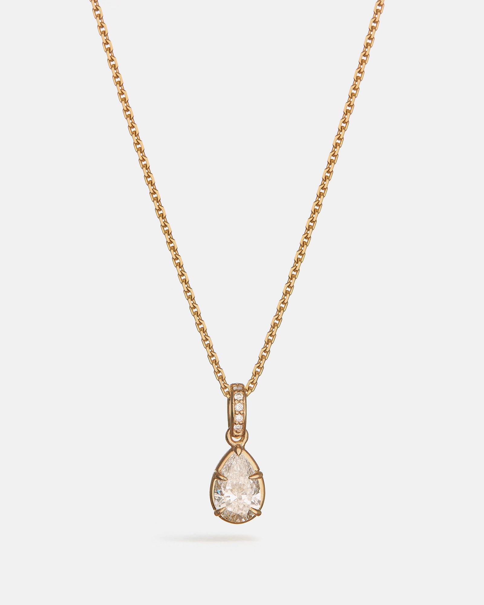 Pendentif Pira en Or Jaune 14k avec Diamants de Laboratoire