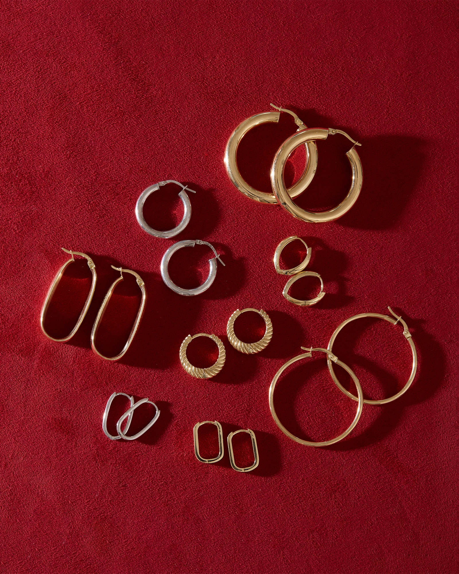 HOOPS ON SALE WITH MYEL25 AT CHECKOUT :)