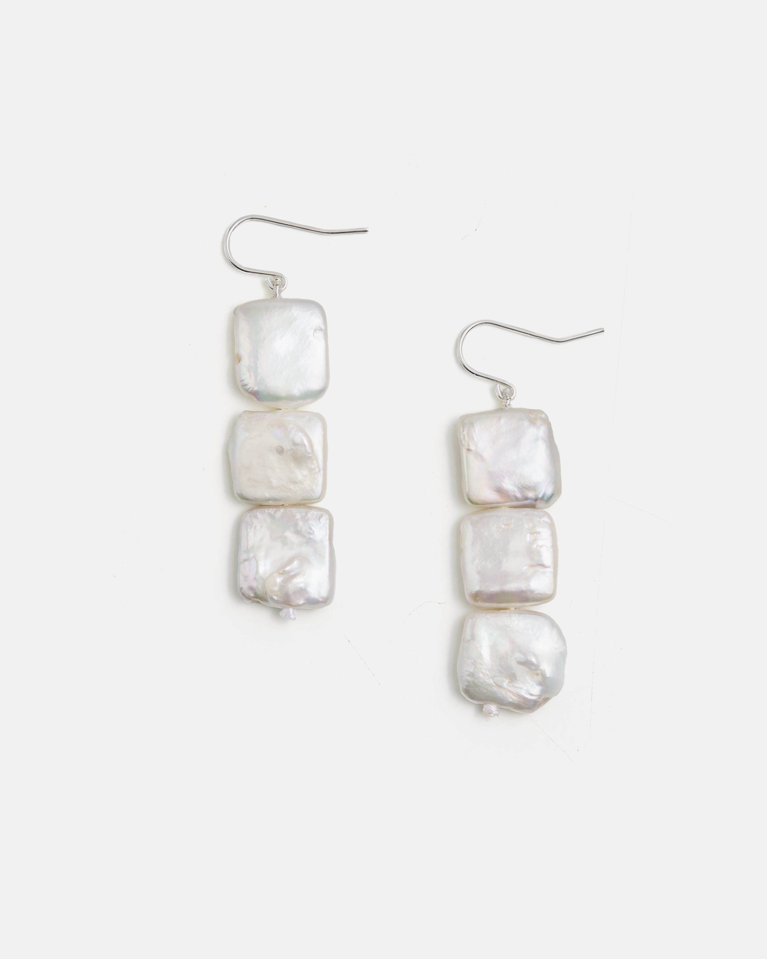 Boucles d'Oreilles Tetra avec Perles Carrées en Argent