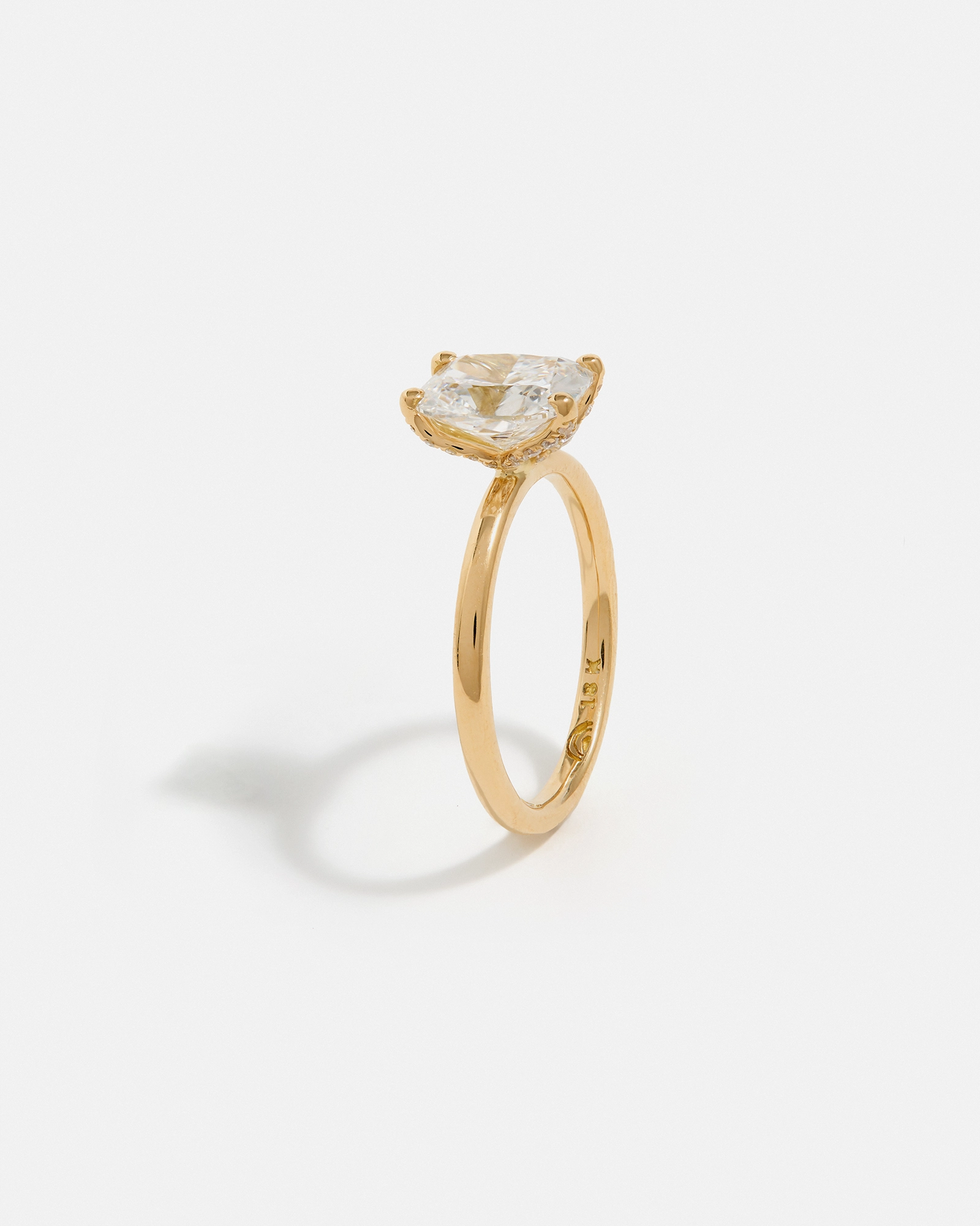 Bague Pétale Pavé Cushion en Or 18K Fairmined et Diamants de Laboratoire