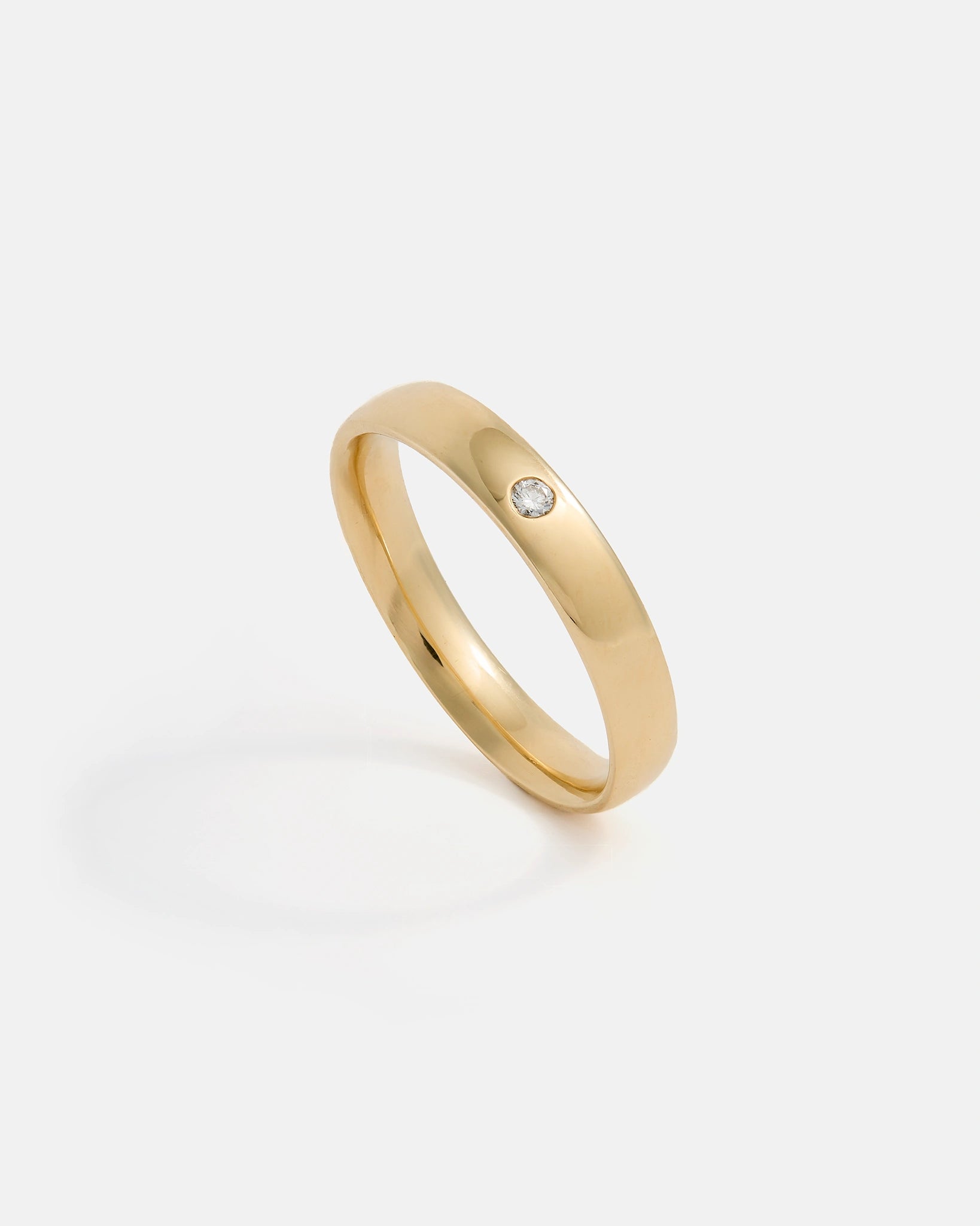 Jonc Semi-Bombé en Or 14K de 4mm avec Diamant-Laboratoire de 2mm incrusté