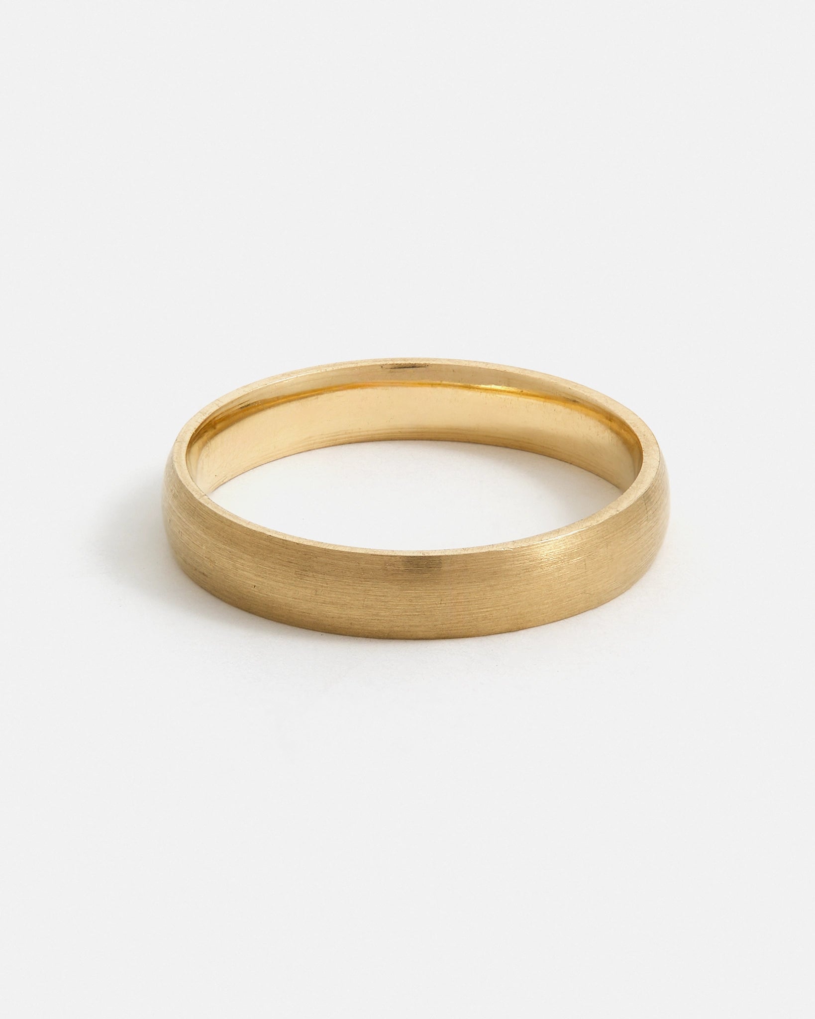 Jonc Semi-Bombé en Or Mat 14k de 4mm