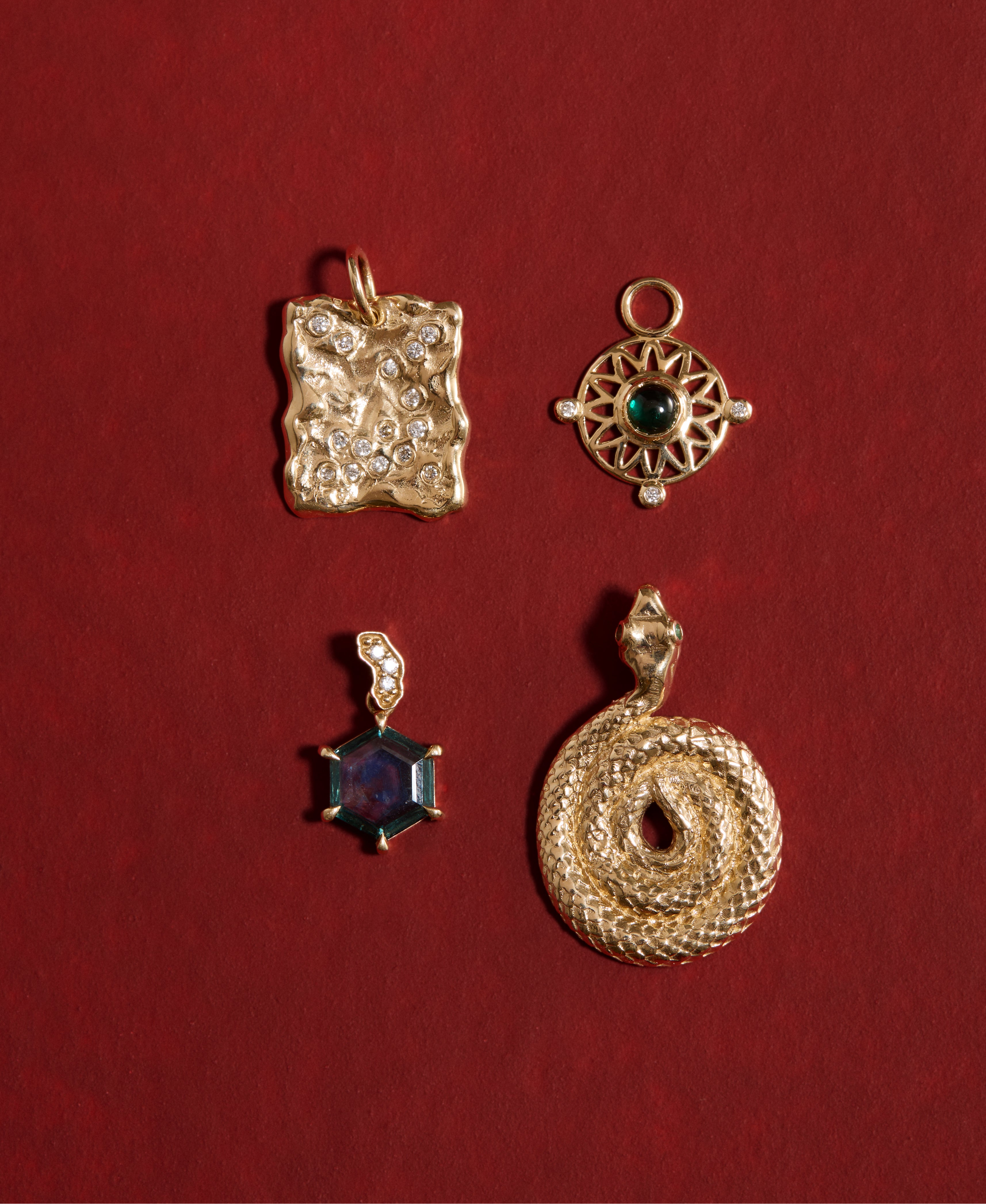 christmas-gifts-golden-sets