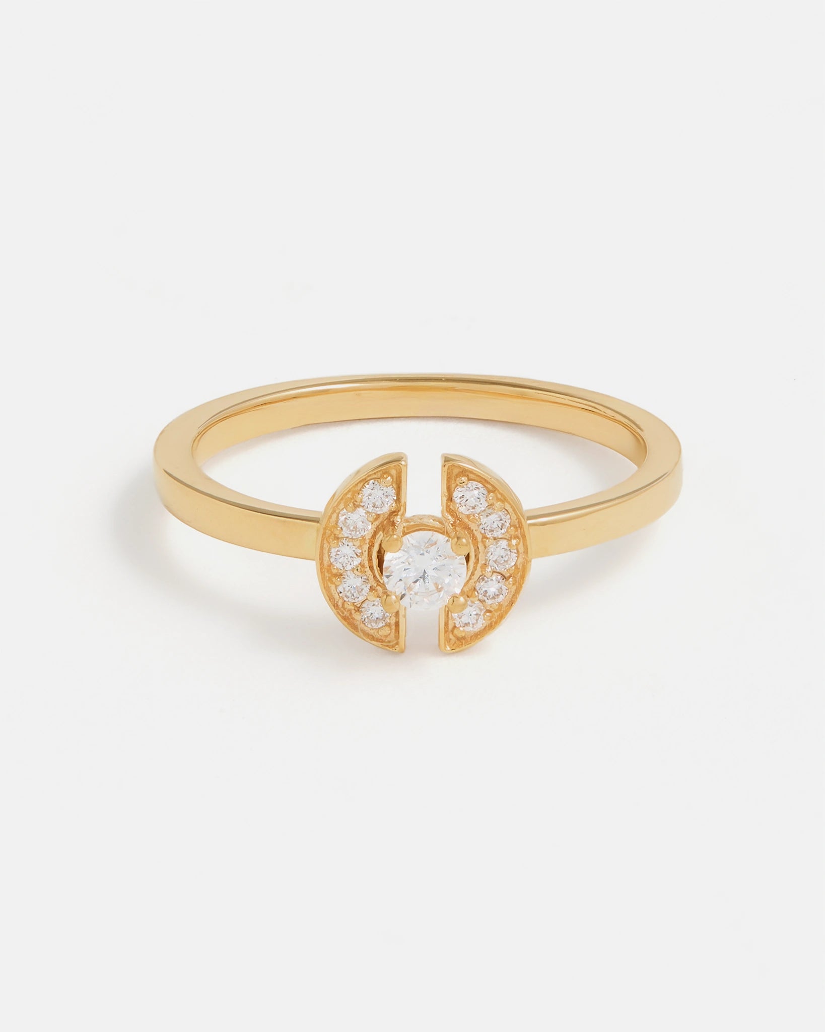 Stein Ring Pavé in Yellow Gold with Diamonds