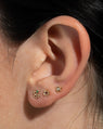 Boucle d'Oreille Serpent en Or Jaune 14k avec une émeraude