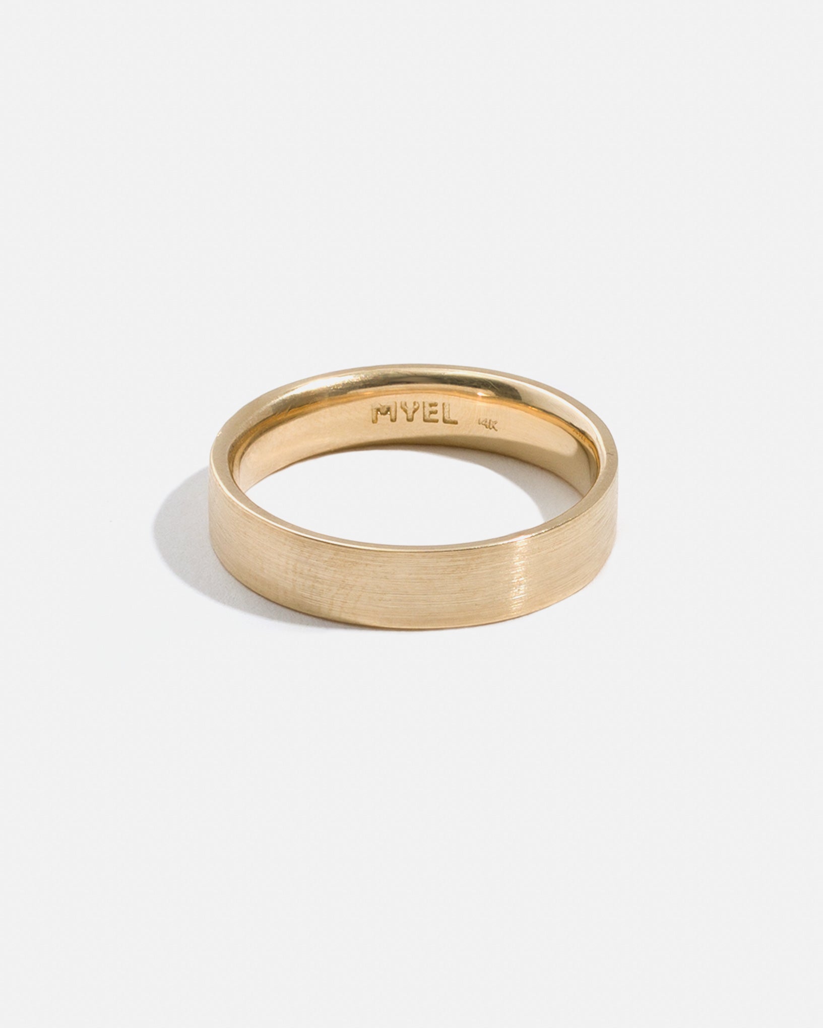 Jonc Carré en Or 14k Mat de 5mm