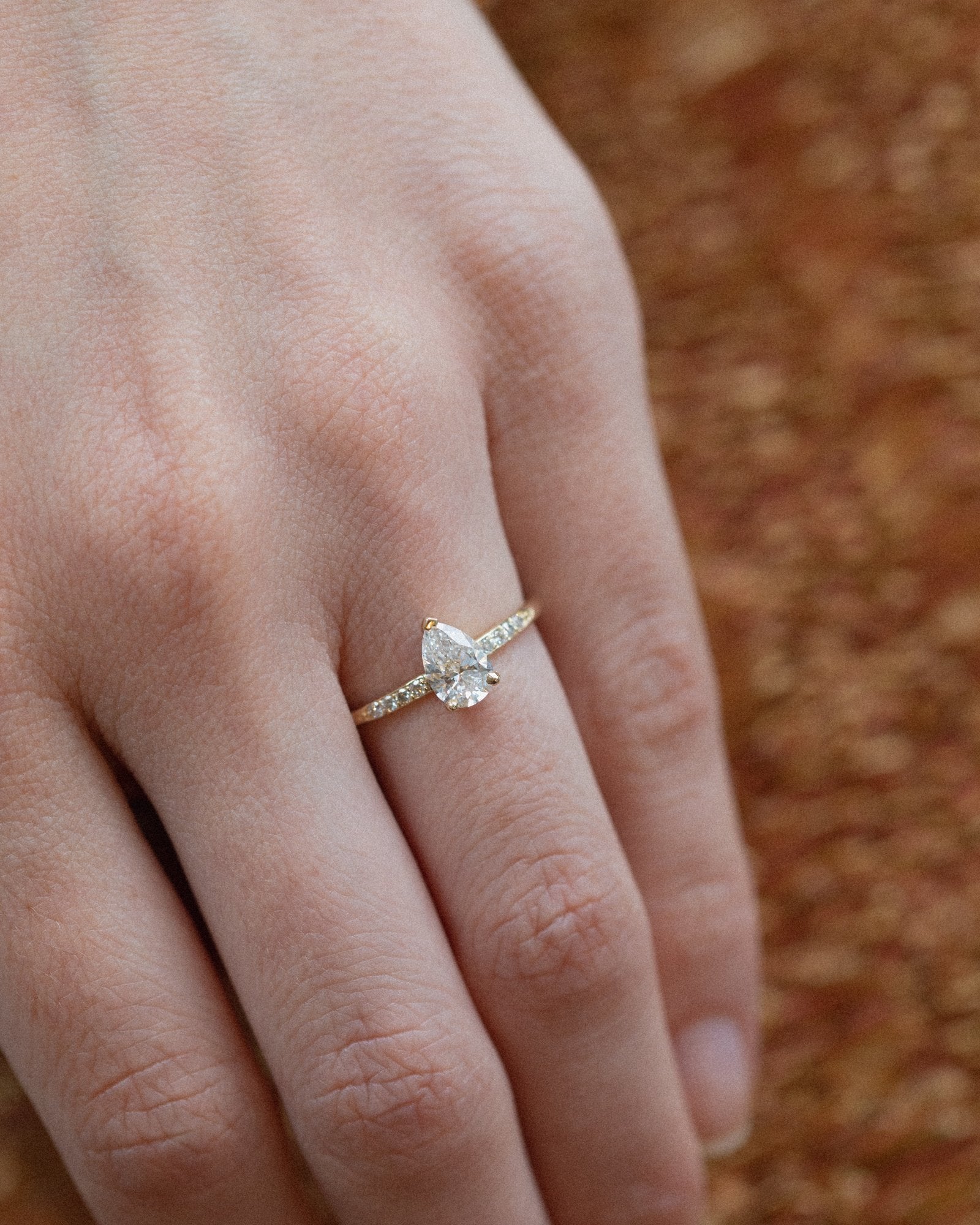 Pira Ring in Fairmined Gold with Lab Grown Diamonds