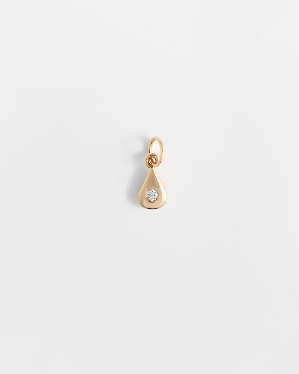 Drop Pendant in Gold & Diamond Solo