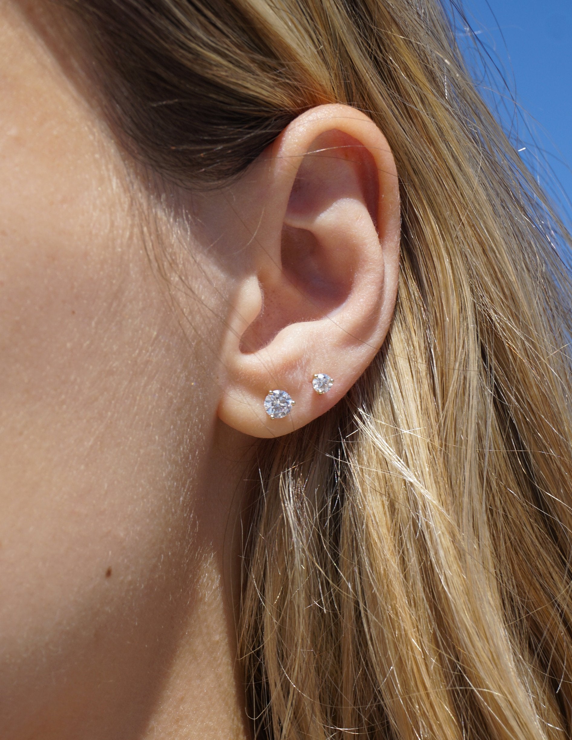 Clous d'Oreilles en Or Jaune avec Diamants de Laboratoire (0.25 carats)
