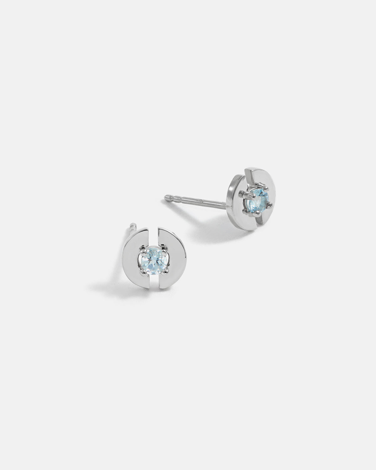 Clous d'Oreilles Stein en Argent avec Aigue-marine
