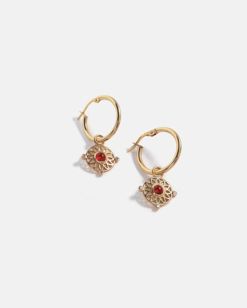Boucles d'Oreilles Talisman en Or Jaune 14k avec Cornaline et Diamants de Laboratoire