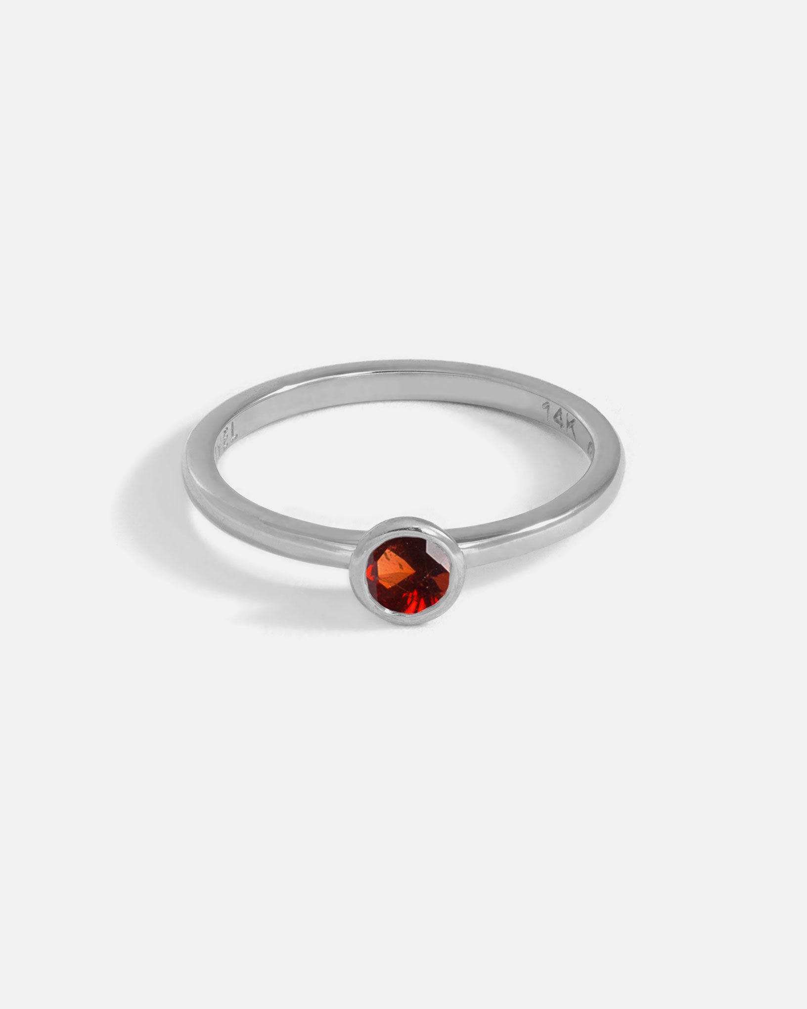 Solitaire Origines en Or Blanc Fairmined 14k avec Pierre de Naissance Éthique